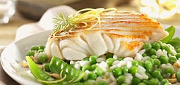 Image: Poisson préparé avec des pois et du riz