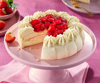 Gâteau aux fraises et à la crème (Numéro d’article 10916)