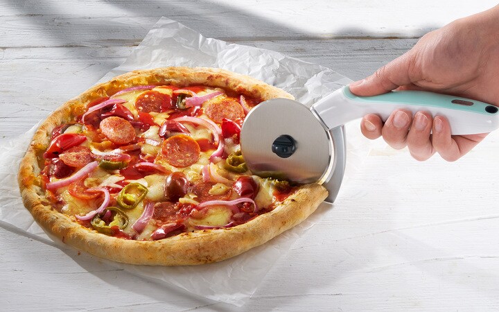 Zyliss Pizza- & Auflaufschneider „so easy“ (Artikelnummer 10348)
