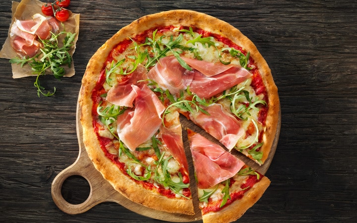 La Pizza grande Rucola con Prosciutto (Numéro d’article 10403)